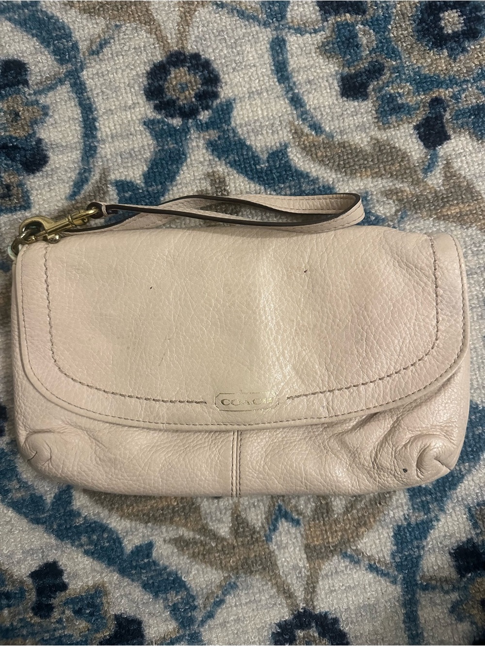 Coach Leather Wristlet Clutch Wallet – Ivory/Cream